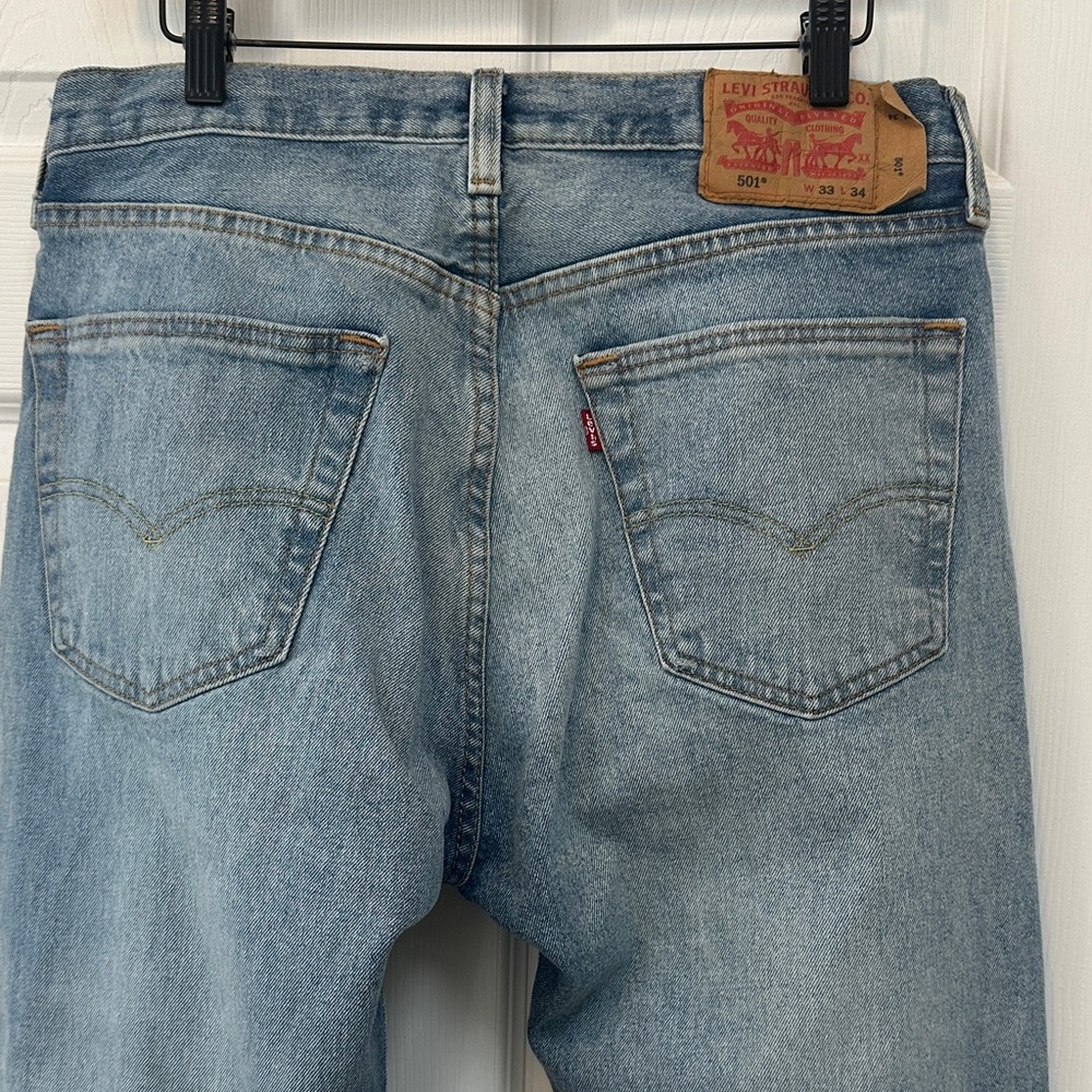 Levi's Men's/Women’s Vintage Light Blue Relaxed Jeans W33 L34